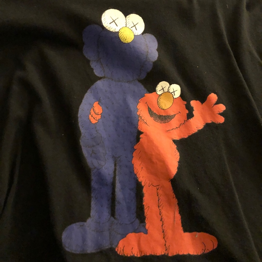 Uniqlo X KLAWS SESAME STREET SHIRT 2XL